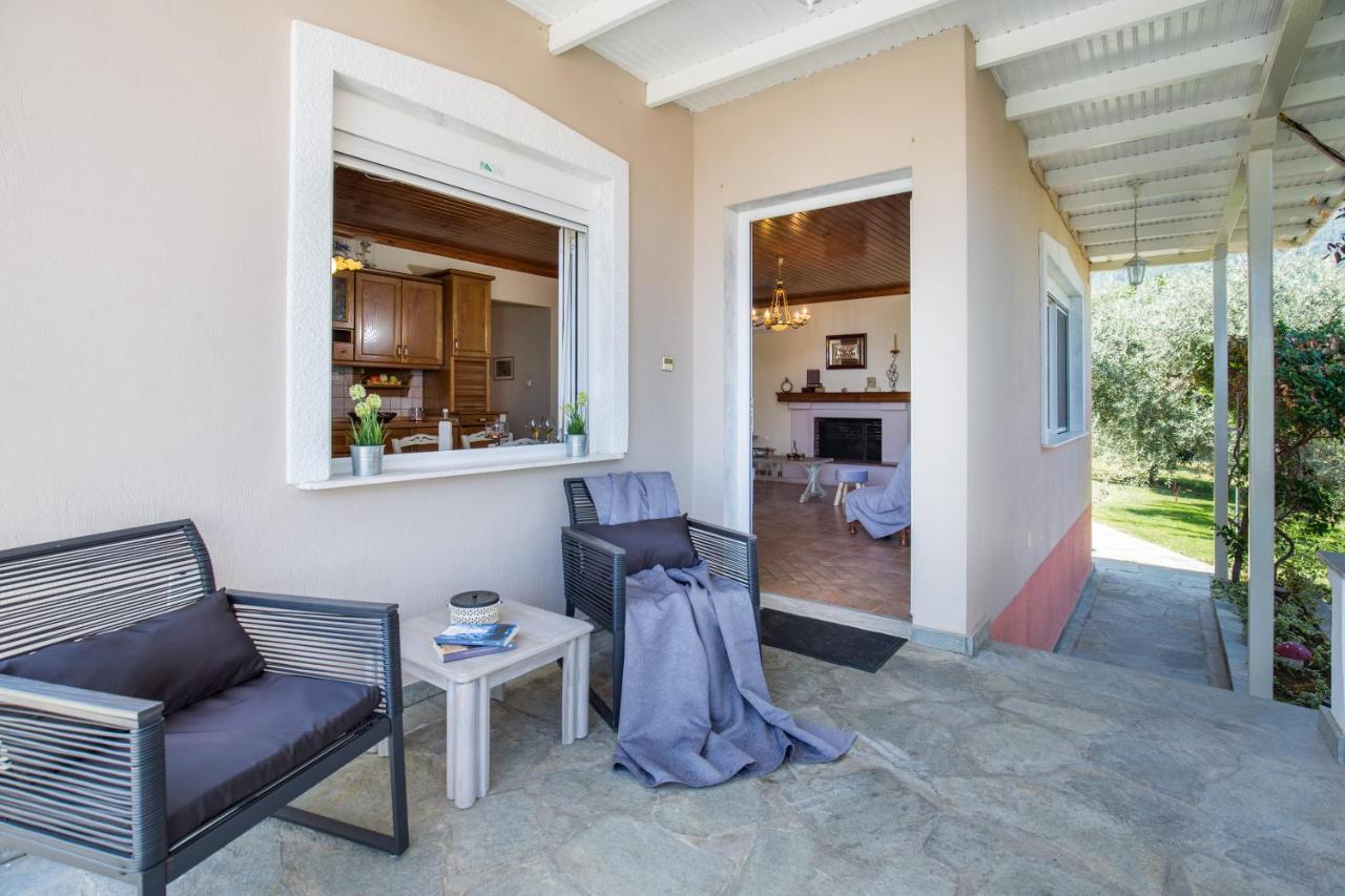 Vista Del Mare Luxury Villa Koinira Luaran gambar